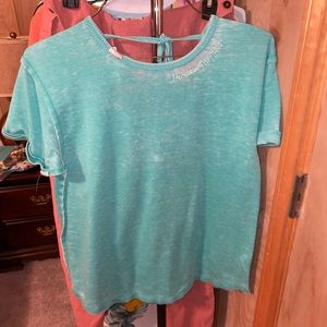 jadelynn brooke ríe back tee